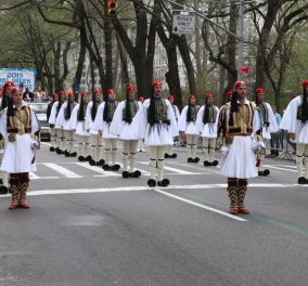 Το Μανχάταν γέμισε τσολιάδες - Η μεγαλειώδης παρέλαση στη Νέα Υόρκη υπό τους ήχους του "Μακεδονία ξακουστή" (φώτο- βίντεο) - Κυρίως Φωτογραφία - Gallery - Video