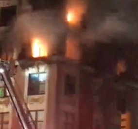 Κόλαση πυρός σε πολυκατοικία στη Νέα Υόρκη - Νεκρά 4 παιδιά & οι 2 γονείς τους (φώτο)
