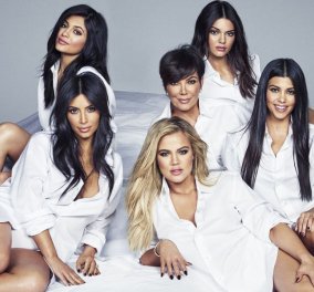  Kardashian family! To ροζ εξώφυλλο, για την πιο ροζ οικογένεια του πλανήτη (φωτό) 