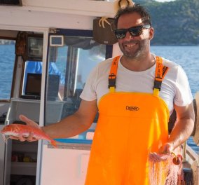 Αποκλειστικό – Made in Greece η Fishing Trips Poros: Ο καπετάν Τάσος από τον Πόρο «μαθαίνει» στους τουρίστες τι εστί θάλασσα, ψάρεμα & ελληνική φιλοξενία