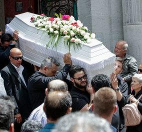 Πάνος Ζάρλας: Ράγισαν καρδιές στο "τελευταίο αντίο" - Συντετριμμένοι φίλοι & συγγενείς στην κηδεία (φώτο-βίντεο) - Κυρίως Φωτογραφία - Gallery - Video