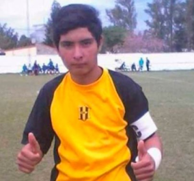 17χρονος τερματοφύλακας πέθανε αφού έπιασε πέναλτι - Κατέρρευσε πανηγυρίζοντας (φωτό)