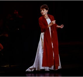 Callas in Concert - The Hologram Tour : Η θρυλική ντίβα της όπερας επιστρέφει στη σκηνή 45 χρόνια μετά (βίντεο)