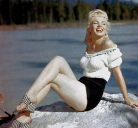 H Marilyn Monroe στο… ναυτικό! Vintage beauty pics της αξέχαστης κούκλας του Hollywood με ναυτάκια - Κυρίως Φωτογραφία - Gallery - Video