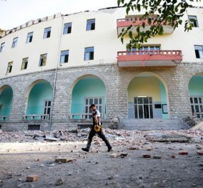 Η Αλβανία "μετρά τις πληγές της" από τον ισχυρότερο σεισμό των τελευταίων δεκαετιών - Δεκάδες τραυματίες & κατεστραμμένα σπίτια (φώτο-βίντεο)  - Κυρίως Φωτογραφία - Gallery - Video