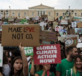 Παγκόσμια ευαισθητοποίηση για την κλιματική αλλαγή – Χιλιάδες μαθητές στο Σύνταγμα διαδήλωσαν για τον πλανήτη (φωτό)