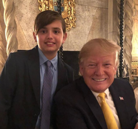 Ο Ντόναλντ Τραμπ δραστήριος στα social media τα Χριστούγεννα - Με τον μικρό γιο του Μπάρον αλλά και με την ξεχασμένη κόρη του Τίφανι