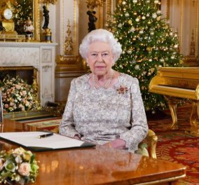 Το outfit της βασίλισσας Ελισάβετ την ημέρα των Χριστουγέννων σχεδιάζεται δύο μήνες πριν - Η ενδυματολόγος αποκαλύπτει... (φώτο)