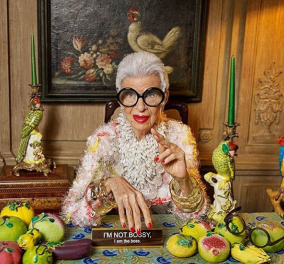 Iris Apfel: Η σούπερ γιαγιά των 99 ετών με 1,4 εκατ. followers - Μία από τις πιο επιδραστικές γυναίκες του 2019! - Κυρίως Φωτογραφία - Gallery - Video