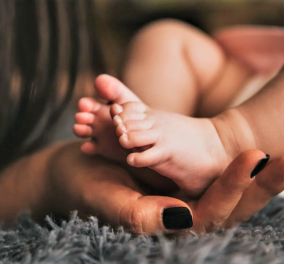 Καλαμάτα: Εγκατέλειψαν νεογέννητο βρέφος σε κάδο απορριμμάτων - Γυναίκα άκουσε το κλάμα του μωρού    
