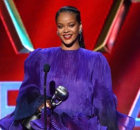 Top Woman η Rihanna: Ο εμπνευστικός λόγος της εντυπωσίασε στα 51α Βραβεία NAACP - H μωβ φανταστική τουαλέτα (φωτό - βίντεο) - Κυρίως Φωτογραφία - Gallery - Video