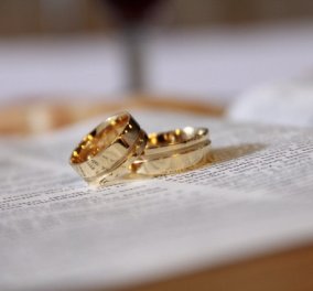 Πολιτικοί γάμοι σε καιρό κορωνοϊού: Θα γίνονται μόνο με την παρουσία κουμπάρων & γονέων - Σύνολο 10 άτομα