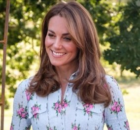 Νέο look για την Kate Middleton: Ίσια μαλλιά, ακαταμάχητο χαμόγελο & κυπαρισσί φουστάνι (φωτό - βίντεο) - Κυρίως Φωτογραφία - Gallery - Video