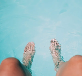 8 εύκολοι τρόποι περιποίησης για όμορφα πόδια το Καλοκαίρι - Πάρτε ιδέες και tips  - Κυρίως Φωτογραφία - Gallery - Video