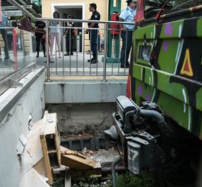 Εικόνες από το ατύχημα με συρμό του ΗΣΑΠ στην Κηφισιά - 8 τραυματίες, διεξάγεται έρευνα 