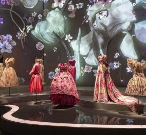 Christian Dior - Designer of Dreams: Ονειρικό σκηνικό στην έκθεση του διάσημου οίκου στη Σανγκάη (φωτό - βίντεο)