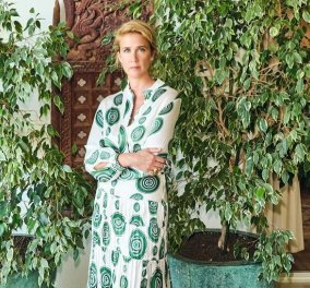 Αυτή είναι η σχεδιάστρια μόδας με τα ρούχα της οποίας εντυπωσίασε η Μαρία Ναυπλιώτου σε Επίδαυρο & Δεξίωση Προεδρίας (Φωτό & Βίντεο)  - Κυρίως Φωτογραφία - Gallery - Video