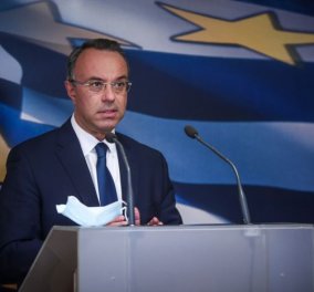 Χρ. Σταϊκούρας: Η επιστρεπτέα προκαταβολή θα συνεχιστεί και το 2021 - Στα 32 δισ. τα μέτρα στήριξης για την ελληνική κοινωνία (Βίντεο) 