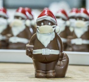 Αγιοβασίληδες από σοκολάτα.... μασκοφόροι: Ζαχαροπλαστείο στην Ουγγαρία, πρωτοπορεί & ξεπούλησε (φωτό)