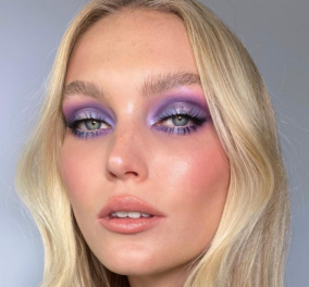 Αυτά είναι τα 7 makeup trends που θα δείτε σε όλες τις stylish γυναίκες το 2021 - Μωβ σκιές, κοραλί χείλια (φωτό)