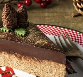 Αχ βρε Άκη μας κακομαθαίνεις - Μόνο ο Πετρετζίκης θα μπορούσε να φτιάξει αυτό το Κέικ με μαυροδάφνη και γκανάς σοκολάτας - Ονειρικό!  