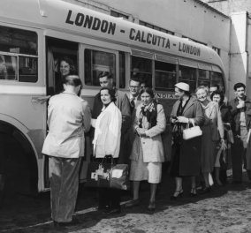 Vintage story: Το μεγαλύτερο ταξίδι με λεωφορείο του κόσμου: Διήρκεσε 50 μέρες - Από την Αγγλία στην Καλκούτα (φώτο) 