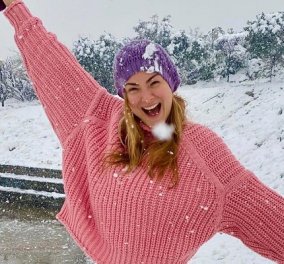 Ροζούλες και γλυκούλες! Η Ράνια Θρασκιά & η Δέσποινα Καμπούρη μέσα στον χιονιά - Σαν όνειρο, παίζουν και το απολαμβάνουν (φωτό & βίντεο)