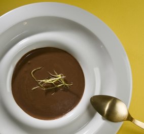 Στέλιος Παρλιάρος: Κρέμα σοκολάτα με γιαούρτι - Ένα ελαφρύ & γρήγορο γλυκό για τις λιγούρες!