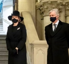 Σύσσωμη η βασιλική οικογένεια του Βελγίου στο ετήσιο μνημόσυνο για τους εκλιπόντες της βασιλικής οικογένειας - Υπέρκομψη η Ματθίλδη με total black σύνολο και μεγάλο καπέλο  (φώτο)