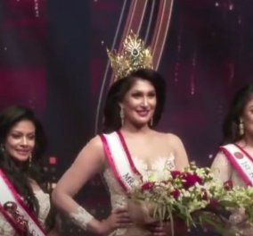 Ξεκατίνιασμα στα καλλιστεία: Εξελέγη η Μις Σρι Λάνκα και έπεσαν πάνω της οι ανταγωνίστριες να της βγάλουν το στέμμα - Είναι διαζευγμένη είπαν (βίντεο) - Κυρίως Φωτογραφία - Gallery - Video