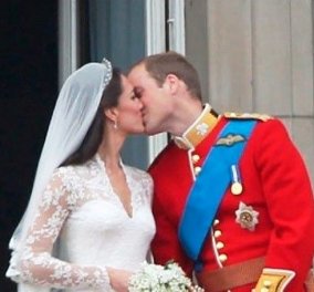 Ο Πρίγκιπας Ουίλιαμ & η Κέιτ έκλεισαν 10 χρόνια γάμου - Oι βασιλικές ευχές & το ζευγάρι πιο αγαπημένο από ποτέ στους κήπους του παλατιού (φώτο)