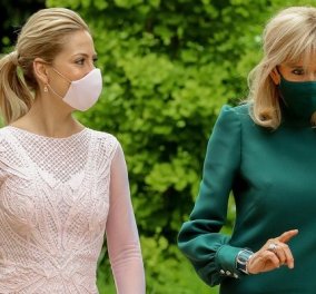 Δύο πρώτες κυρίες με μονοχρωμία & ασορτί μάσκα: Σικάτη στα πράσινα η Brigitte Macron - στα ροζ η σύζυγος του Αργεντίνου Προέδρου (φωτό)