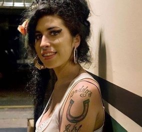 Ο καλύτερος φίλος της Amy Winehouse 10 χρόνια μετά τον θάνατό της: «Προσπαθούσα απεγνωσμένα την σώσω από το αλκοόλ, τα ναρκωτικά, τις καταχρήσεις»