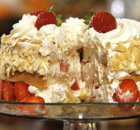  Ανοιξιάτικη τούρτα με φράουλες από τον Στέλιο Παρλιάρο - Το αγαπημένο φρούτο της εποχής σε ένα υπέροχο ανάλαφρο γλυκό  - Κυρίως Φωτογραφία - Gallery - Video