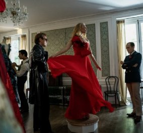  Roy Halston: Ο αυτοκαταστροφικός σχεδιαστής λάτρεψε την Lisa Minnelli & τον Λατίνο εραστή του - Τα ονειρικά ρούχα του στη ντουλάπα σας μέσω Netflix (φώτο)