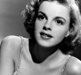Vintage Pics: Η  Judy Garland σε 30 υπέροχες πόζες - Ζωή σαν παραμύθι για την πιο όμορφη ηθοποιό της γενιάς της 