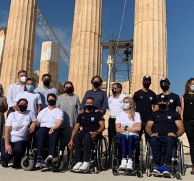 Φωτογραφίες από την επίσκεψη των Ελλήνων πρωταθλητών Αμέα στον Ιερό Βράχο της Ακρόπολης: «προσβάσιμη σε όλους» - Κυρίως Φωτογραφία - Gallery - Video