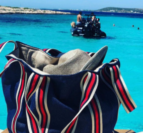 "I M BEACH": Οι Made in Greece τσάντες θαλάσσης που λατρεύουμε: Χωράνε τα πάντα & βγαίνουν σε τέλεια χρώματα 