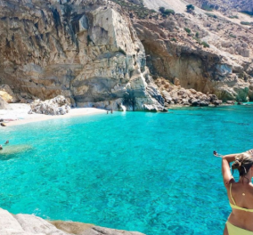 Greek summer 2021: Η @katerinakatopis παρουσιάζει την παραλία Σεϋχέλλες στην Ικαρία - Οι Έλληνες φωτογράφοι προτείνουν