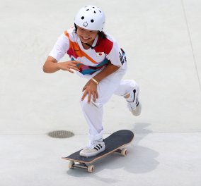 Τopwomen μόλις 13 & 16 ετών: Ολυμπιονίκες στο skateboard  - Τα κορίτσια που κέρδισαν το χρυσό και το αργυρό (φωτό - βίντεο)