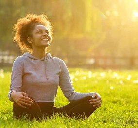 Οι 4 πιο αποτελεσματικές θεραπείες για το άγχος και το stress: Ενσωματώστε τις στην καθημερινή σας ρουτίνα – Θα αισθανθείτε αμέσως καλύτερα 
