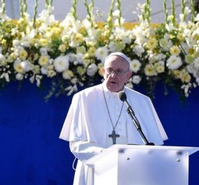 Η έκπληξη του Πάπα Φραγκίσκου σε ένα μικρό αγόρι: Ζήτησε από Καρδινάλιο να σηκωθεί για να κάτσει ο πιτσιρικάς (βίντεο) - Κυρίως Φωτογραφία - Gallery - Video