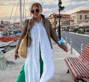 Η Σμαράγδα Καρύδη & το ροκ στυλ της στην Αίγινα: Καφτάνι, πουκαμίσα, μπουφανάκι, μασκούλα… όλα τα λεφτά! (φωτό) - Κυρίως Φωτογραφία - Gallery - Video