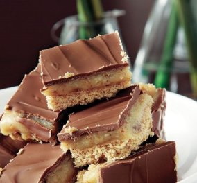  Αργυρώ Μπαρμπαρίγου: Μπισκότα µε καραµέλα γάλακτος και σοκολάτα - Σκέτη απόλαυση 