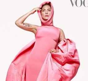 Η Lady Gaga ολόγυμνη στην Vogue ή ντυμένη με τουαλέτες - υπερπαραγωγή (φωτό) - Κυρίως Φωτογραφία - Gallery - Video