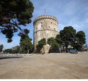 Σοκ με τον φόνο στην Θεσσαλονίκη: Η πεθερά σκότωσε τη νύφη με κυνηγετικό όπλο στο ζαχαροπλαστείο (βίντεο) - Κυρίως Φωτογραφία - Gallery - Video