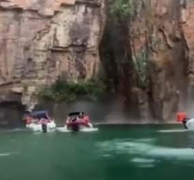 Φονική κατολίσθηση σε φαράγγι στη Βραζιλία: Πελώριος βράχος έπεσε πάνω σε τουριστικά σκάφη - 7 νεκροί & 3 αγνοούμενοι (βίντεο) - Κυρίως Φωτογραφία - Gallery - Video