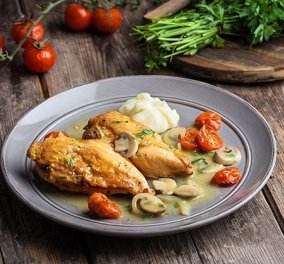 Αργυρώ Μπαρμπαρίγου: Φιλέτο κοτόπουλο με μουστάρδα και μανιτάρια - Ζουμερό, ελαφρύ & πεντανόστιμο   - Κυρίως Φωτογραφία - Gallery - Video