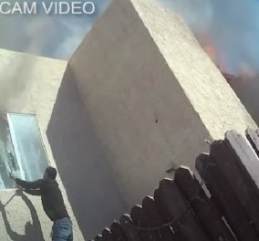 Συγκλονιστικές εικόνες: Η στιγμή που «καλός Σαμαρείτης» σώζει δύο παιδιά από φλεγόμενο κτίριο - δείτε βίντεο