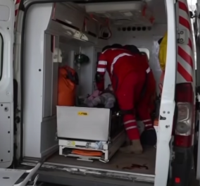''Δείξτε το στον Πούτιν'': Ο γιατρός ανήμπορος να ξαναδώσει ζωή στο κοριτσάκι που χτύπησε η βόμβα - κλαίνε οι νοσοκόμες στην ανάνηψη (φωτό - βίντεο)